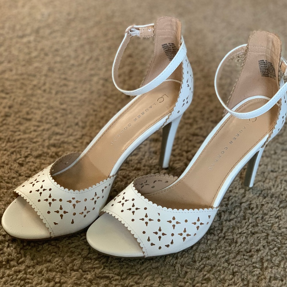 Women’s dress shoes